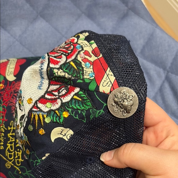 Ed Hardy Multicolor Skull and Roses Cap - Picture 4 of 4